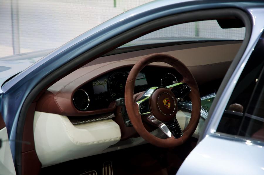  Porsche Panamera Sport Turismo Concept 2012 года  (фото 17 из 121)